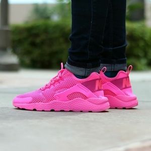 pink huaraches nike womens